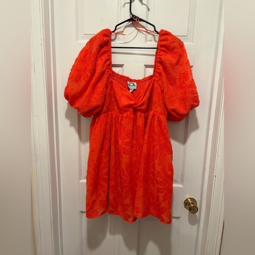 Elegant Orange Mini Dress - Picture 5 of 5